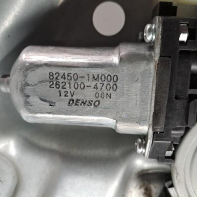 Leve vitre electrique avant gauche KIA SOUL 1