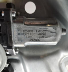 Leve vitre electrique avant droit KIA SOUL 1