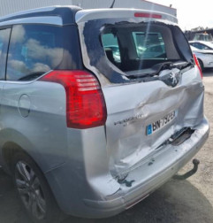 Armature avant, Masque avant PEUGEOT 5008 1 Photo n°4