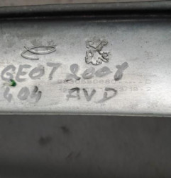 Leve vitre electrique avant droit PEUGEOT 2008 1 Photo n°3