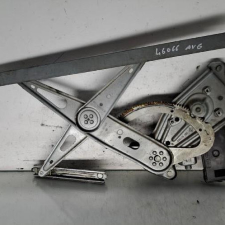 Leve vitre electrique avant gauche RENAULT MEGANE 3 Photo n°1