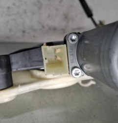 Leve vitre electrique avant droit SEAT LEON 3