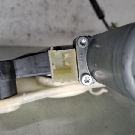 Leve vitre electrique avant droit SEAT LEON 3