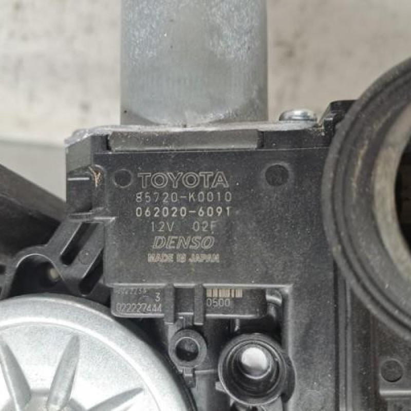 Leve vitre electrique arriere gauche TOYOTA YARIS 4