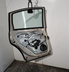 Porte arriere gauche VOLKSWAGEN PASSAT 4 Photo n°1