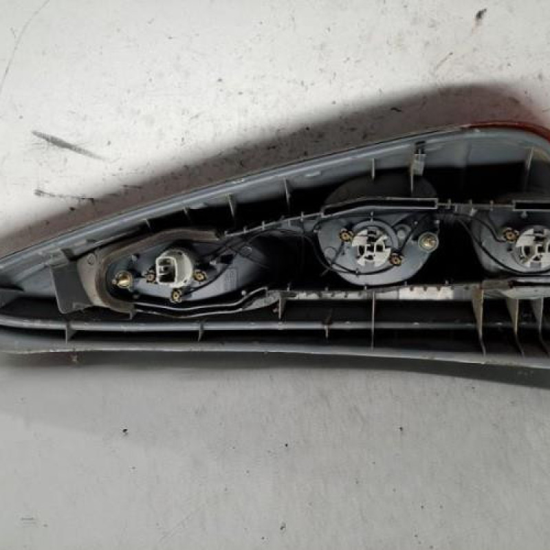 Feu arriere principal gauche (feux) TOYOTA YARIS VERSO