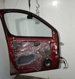 Porte avant gauche TOYOTA YARIS VERSO Photo n°1