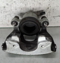 Etrier avant droit (freinage) TOYOTA YARIS 4 Photo n°1