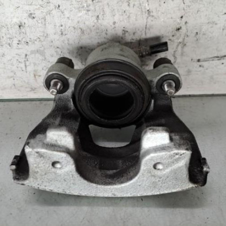 Etrier avant droit (freinage) TOYOTA YARIS 4 Photo n°1