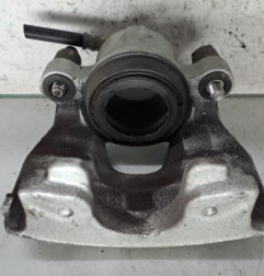 Etrier avant gauche (freinage) TOYOTA YARIS 4 Photo n°1