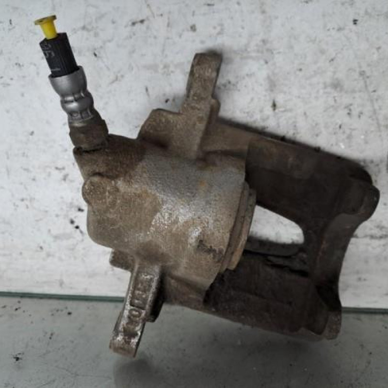 Etrier arriere gauche (freinage) MERCEDES VITO 639