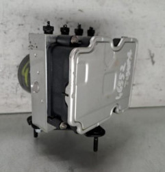 Bloc ABS (freins anti-blocage) TOYOTA YARIS 4 Photo n°1