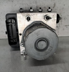 Bloc ABS (freins anti-blocage) MERCEDES CLASSE A 176