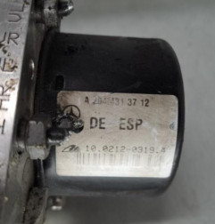 Bloc ABS (freins anti-blocage) MERCEDES CLASSE C 204 Photo n°3