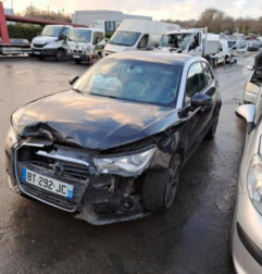 Compresseur clim AUDI A1 1 Photo n°9