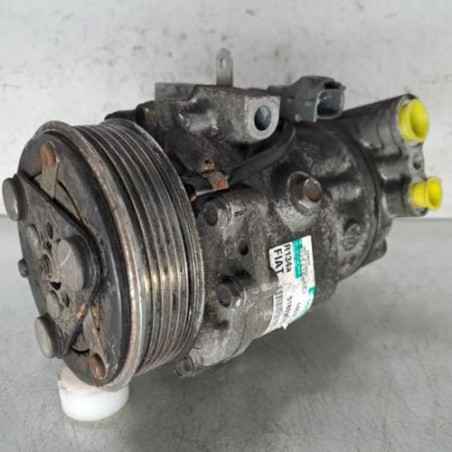 Compresseur clim FIAT GRANDE PUNTO Photo n°1