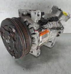 Compresseur clim RENAULT CLIO 4 Photo n°1