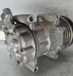 Compresseur clim NISSAN JUKE 1