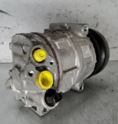 Compresseur clim FIAT GRANDE PUNTO Photo n°3