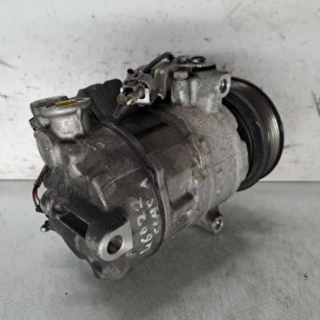 Compresseur clim MERCEDES CLASSE A 176 Photo n°1