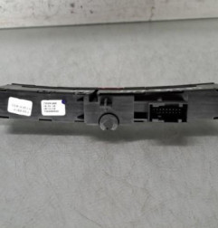 Bouton de warning FIAT 500L