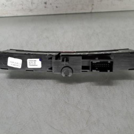 Bouton de warning FIAT 500L