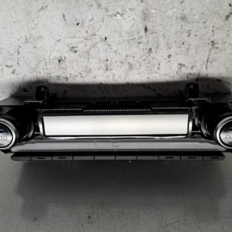 Commande chauffage TOYOTA YARIS 4 Photo n°1