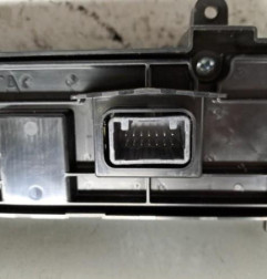 Commande chauffage TOYOTA YARIS 4