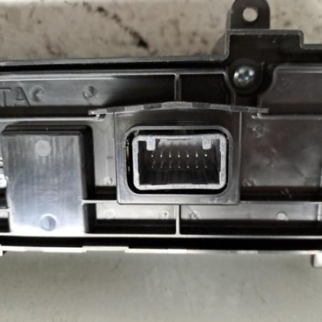 Commande chauffage TOYOTA YARIS 4