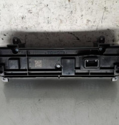 Commande chauffage TOYOTA YARIS 4 Photo n°4