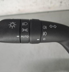 Commodo phare TOYOTA YARIS 4