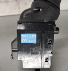 Commodo d'essuie glaces TOYOTA YARIS 4 Photo n°4