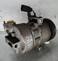 Compresseur clim VOLKSWAGEN UP Photo n°1