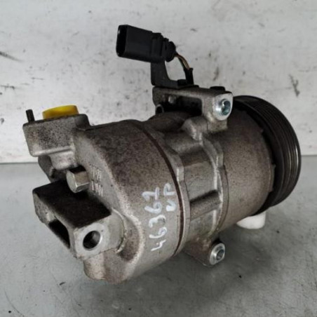 Compresseur clim VOLKSWAGEN UP Photo n°1