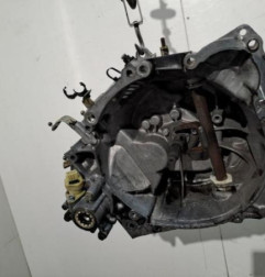 Boite de vitesses PEUGEOT 306 Photo n°1
