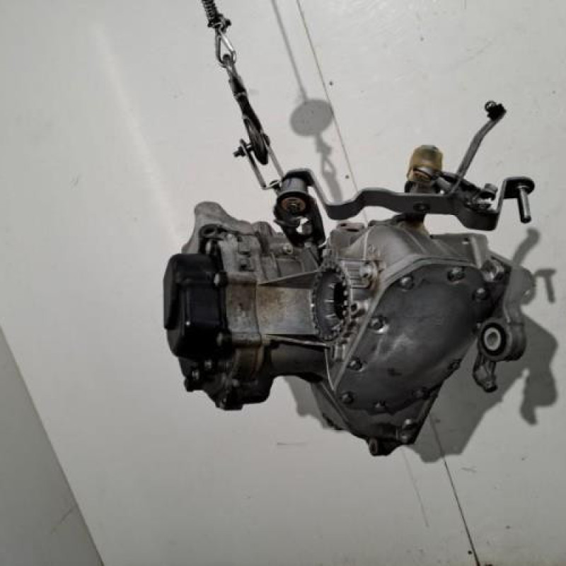 Boite de vitesses OPEL CORSA D