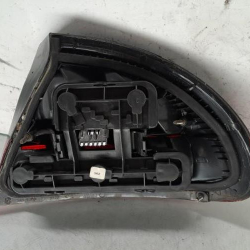 Feu arriere principal gauche (feux) OPEL TIGRA 1