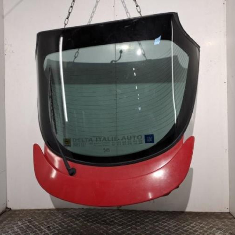 Malle/Hayon arriere OPEL TIGRA 1