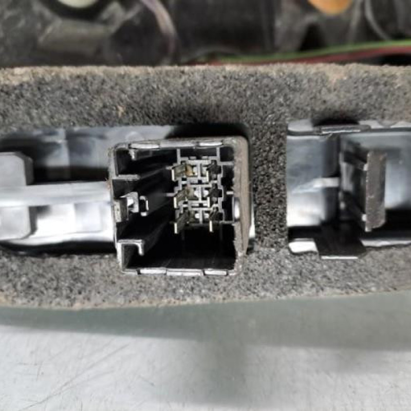 Feu arriere principal droit (feux) FORD FIESTA 5