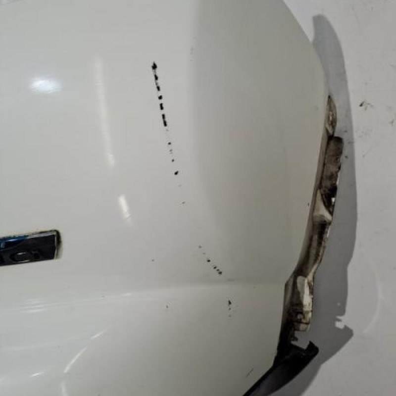 Pare choc arriere NISSAN JUKE 1