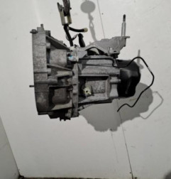 Boite de vitesses RENAULT CLIO 4 Photo n°1