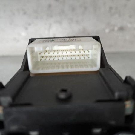 Interrupteur de leve vitre avant gauche TOYOTA COROLLA 10