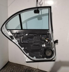 Porte arriere gauche MERCEDES CLASSE E 211 Photo n°3