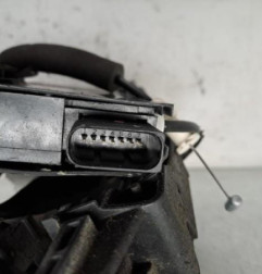 Serrure avant gauche PEUGEOT 308 2 SW Photo n°5