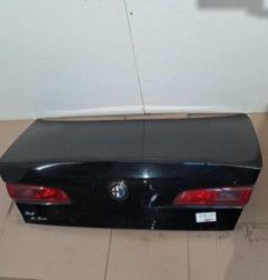 Malle/Hayon arriere ALFA ROMEO 156 Photo n°1