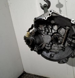 Boite de vitesses PEUGEOT 206 Photo n°1