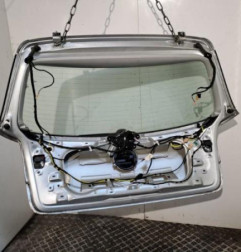 Malle/Hayon arriere VOLKSWAGEN GOLF 5 Photo n°1