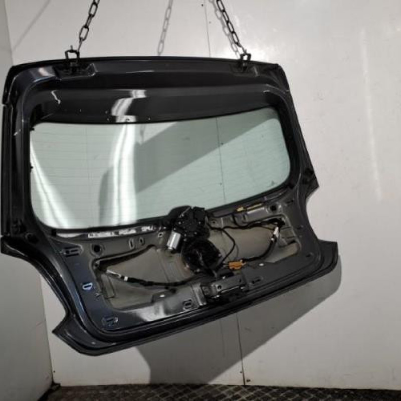 Malle/Hayon arriere VOLKSWAGEN POLO 5