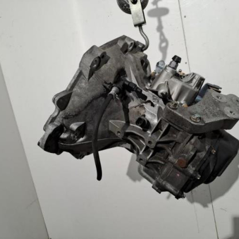 Boite de vitesses OPEL CORSA D