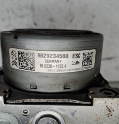 Bloc ABS (freins anti-blocage) PEUGEOT 2008 1 Photo n°3